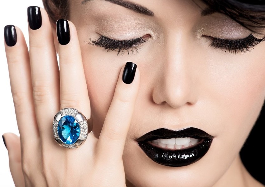 manicure hero image
